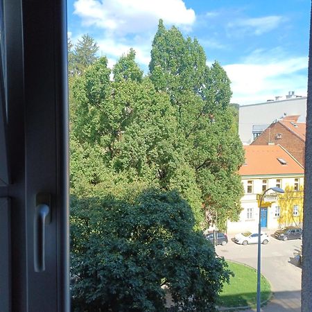 Mali Plac Apartment Zagreb Extérieur photo