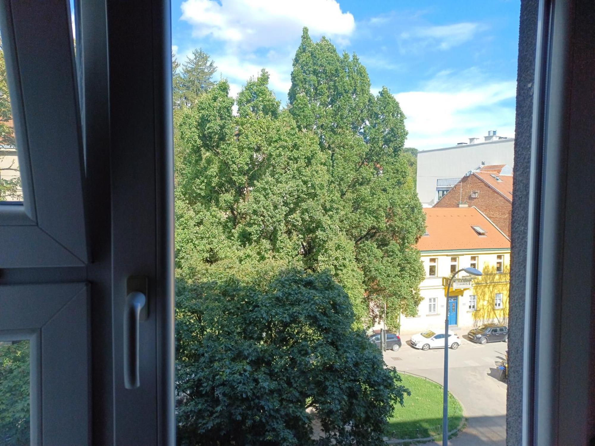 Mali Plac Apartment Zagreb Extérieur photo